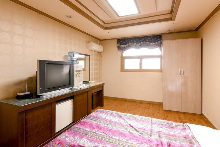 Hongcheon Resortel Dış mekan fotoğraf