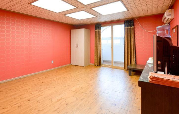 Hongcheon Resortel Dış mekan fotoğraf