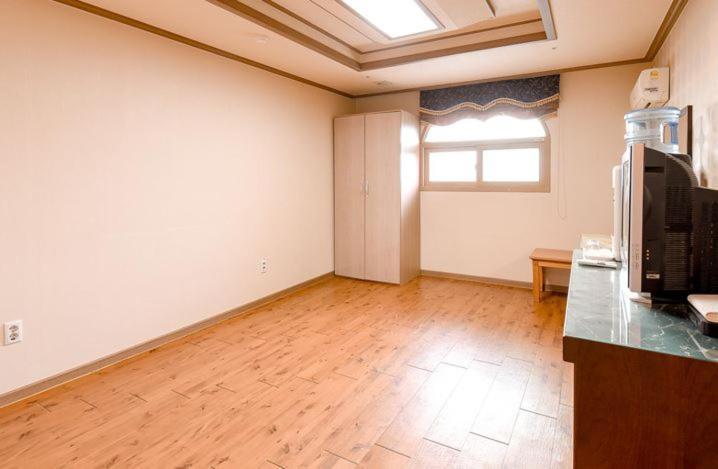 Hongcheon Resortel Dış mekan fotoğraf